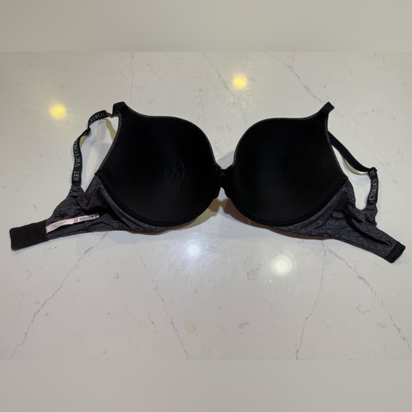 36DDD VS t shirt full coverage push-up bra. - Picture 3 of 5